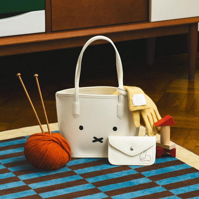 2 個かわいいミッフィーシリーズトートバッグ漫画かわいいウサ - Anime Tote Bag のレビューと価格