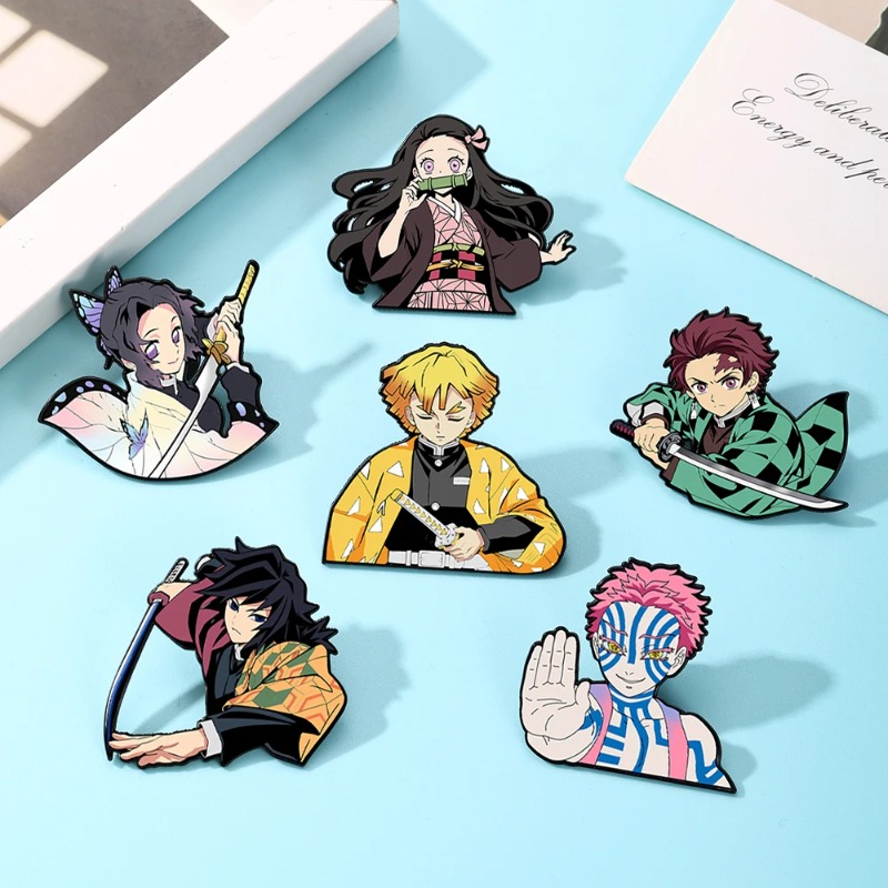 6 個デーモンスレイヤーキメツノヤイバ漫画ブローチアニメキャ - Anime Merchandise Bag のレビューと価格