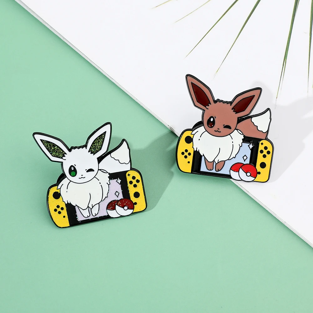 2 個アニメエルフ漫画ブローチクリエイティブイーブイゲームコ - Enamel Pin Set のレビューと価格