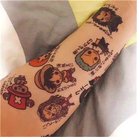 新しい一時的なタトゥーステッカーセット 18枚入り ワンピー - Sticker Sheet Set のレビューと価格